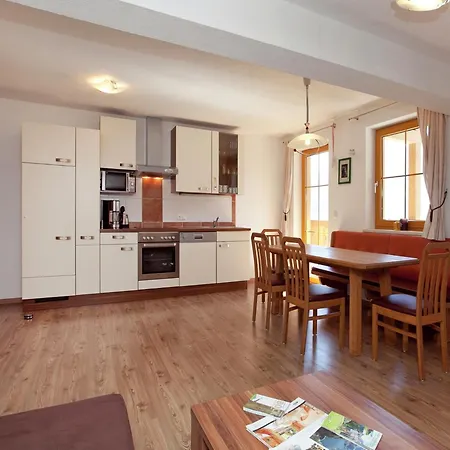 Daire Stunning Near Forest In Mittersill
