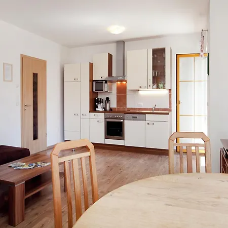 Stunning Near Forest In Daire Mittersill